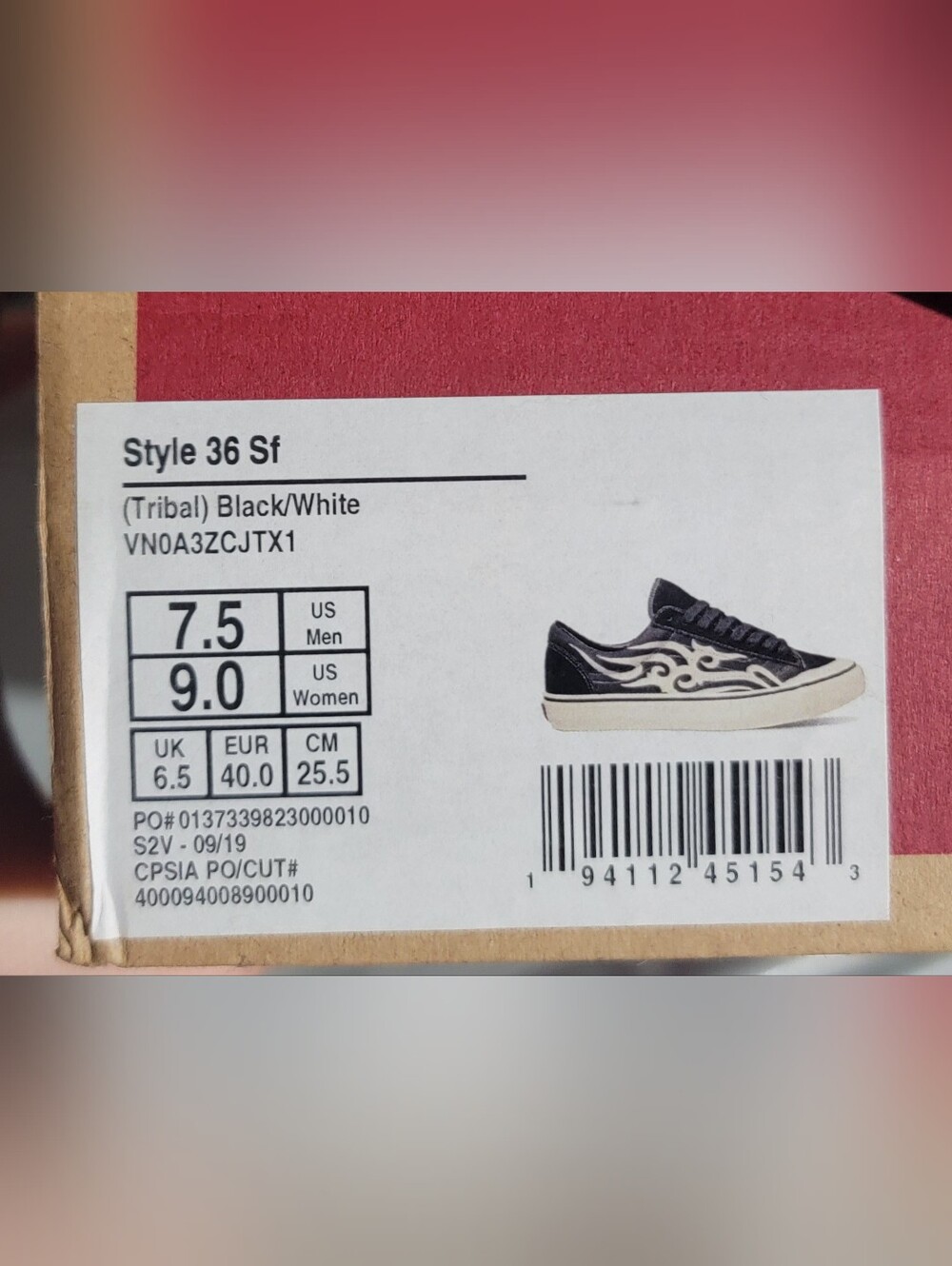 Vans Style 36 SF Black and White Low-Top Sneakers with Flame Graphic WMNS 9